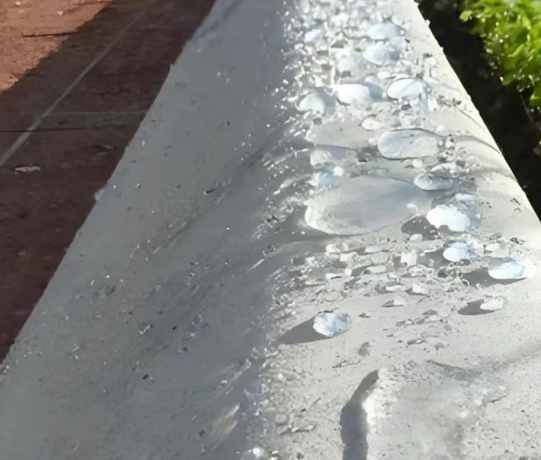 龙凤硅烷浸渍涂料在混凝土保护中的应用